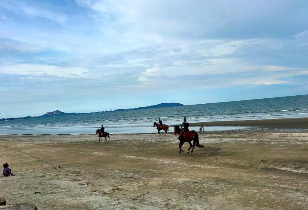 dipantai TIMURBAY SeaView GrdFloor Private Residence Kuantan Exterior foto